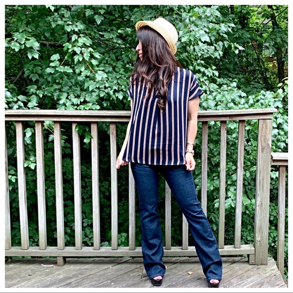 ✨LAST ONE✨Chic stripe short sleeves tunic top - Picture 5 of 6